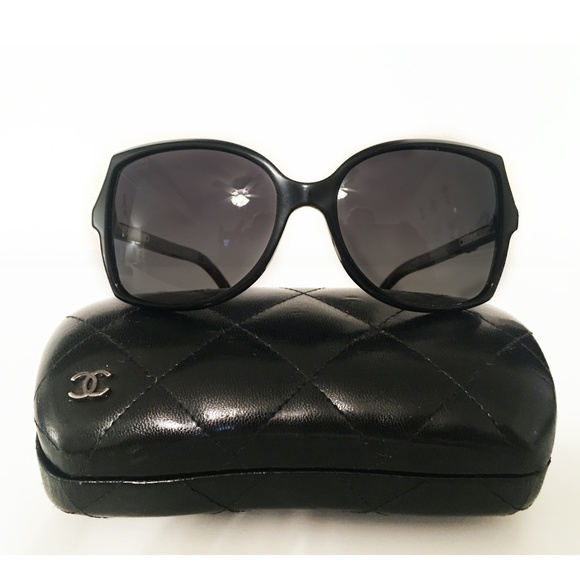 CHANEL Sunglasses Oversized Black Gradient Lens - Picture 1 of 7